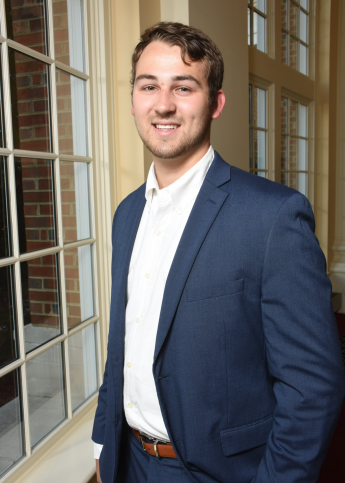 Internship Profile: Matt DeRienzo Learns from Volvo