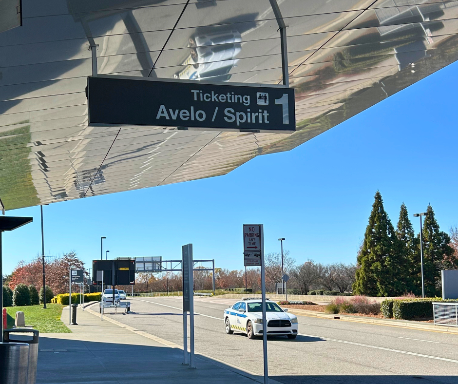 TERMINAL 1 Shuttle Stop