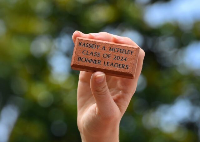 ART   Brick Replica copy