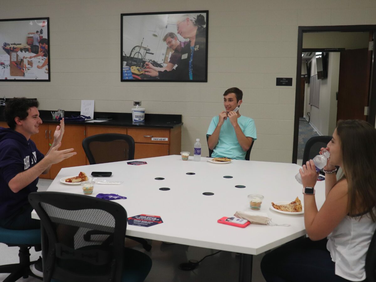 201015 Engineering Pizza 003