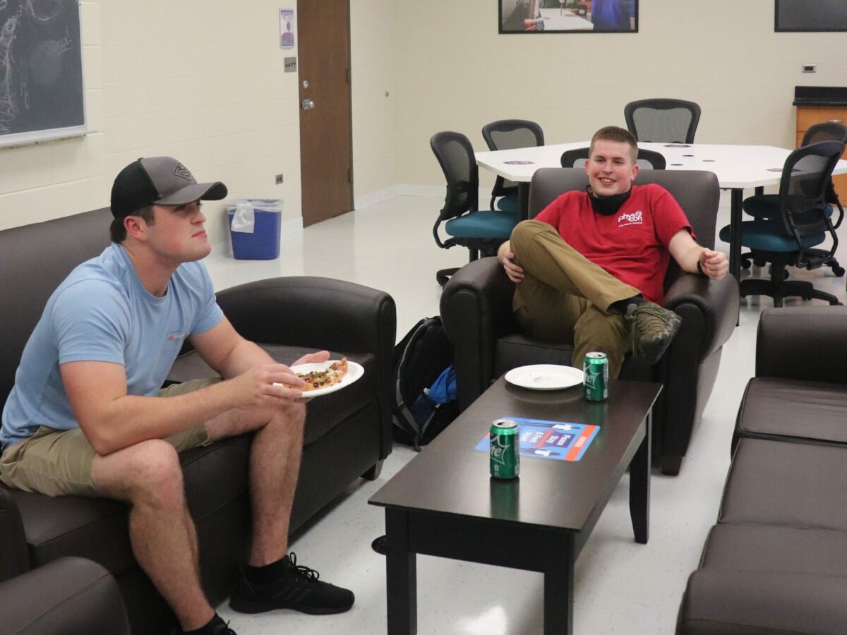 201015 Engineering Pizza 020