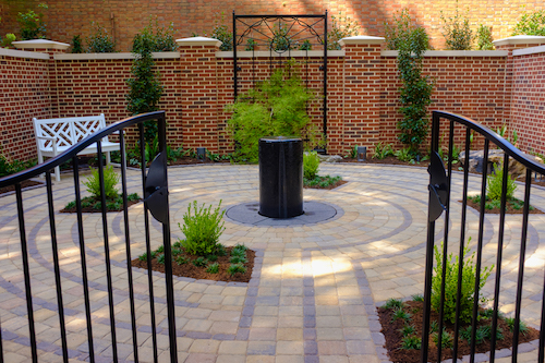 henson reflection garden high point university