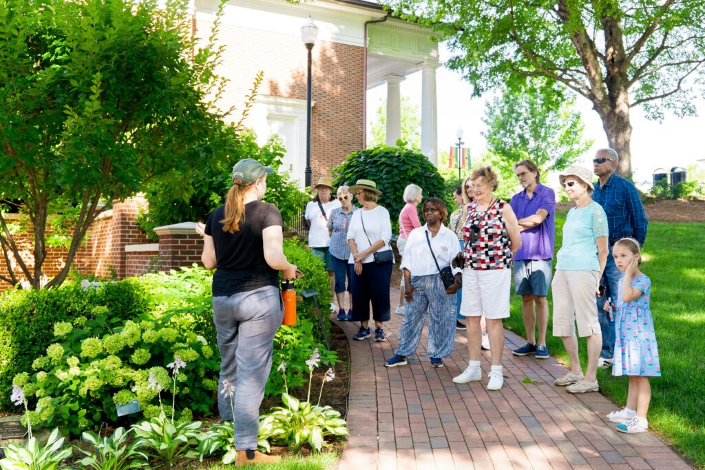 Garden Tour 004