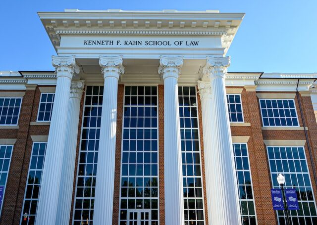 apply to law school for free