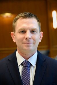 law school headshot Schultz