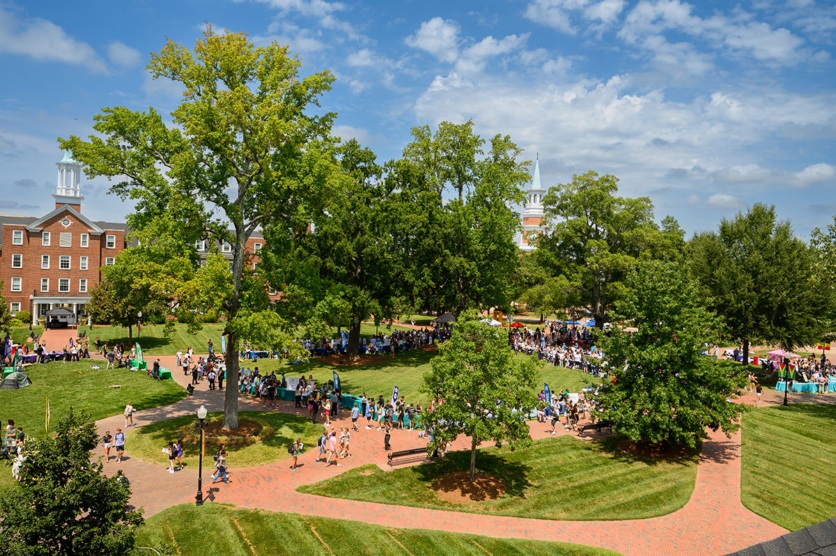 HPU continues to be recognized for a strong commitment to innovation, undergraduate teaching and student success. The university welcomed its largest total enrollment this fall and held a Student Activities Fair during the first week of classes, where thousands of students gathered on HPU’s Kester International Promenade.