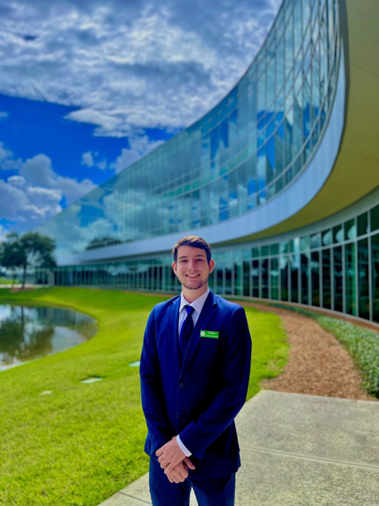 Carter Kleinschmidt, Finance graduate at High Point University