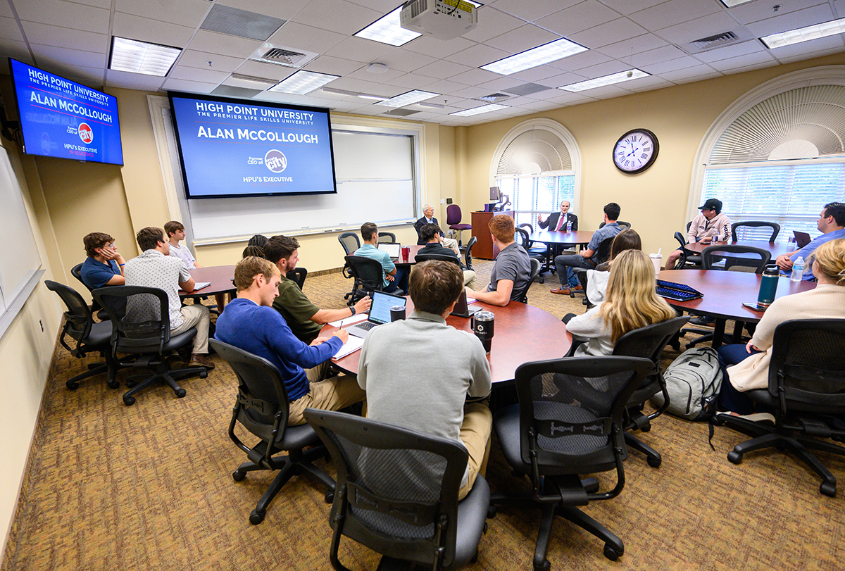 McCollough addressed financial derivatives while managing through tough times with HPU students.