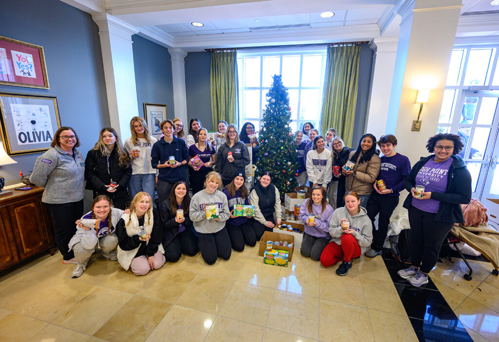 HPU Students Host Holiday Food Drive, Provide for Local Families