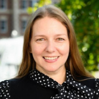 Kristi Edge headshot