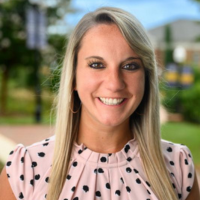 Sarah Brown headshot