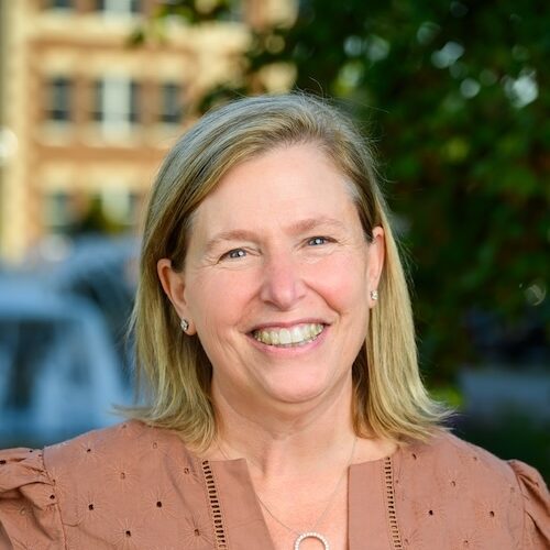 251006 Ellen Bassett 001