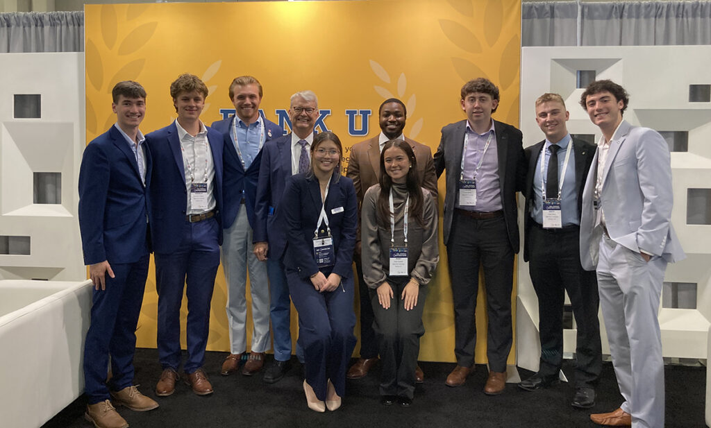 A dozen HPU business students attended the American Bankers Association (ABA) Convention in Charlotte, North Carolina, on Oct. 19-21.
