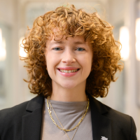 Lydia Fenoglio headshot
