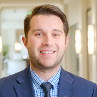 noah thornburg headshot