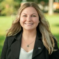210728 Annie Cline 001