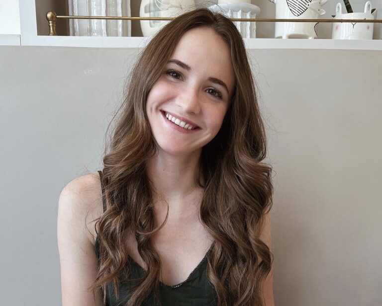 Sarah McLellan