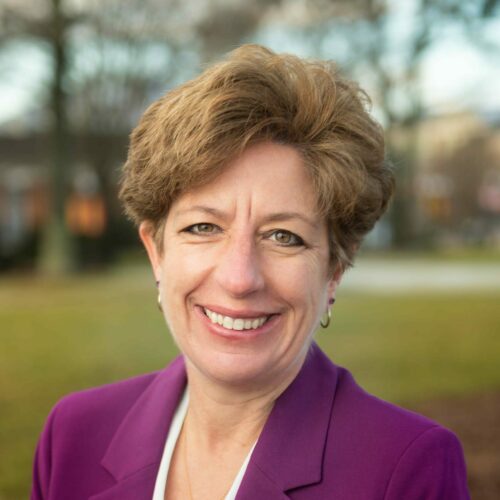 Gwenn Noel High Point University Headshot