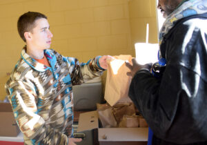 HPU Day of Service Open Door Ministries (2)