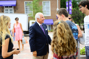 HPU Move In Day 2014 3