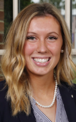 emma dalton headshot