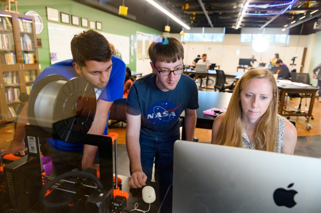 Physics Undergraduate Research Lab