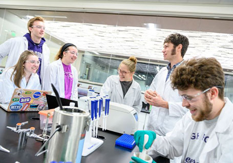 students talking together high point university school of pharmacy1