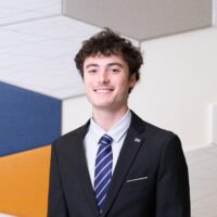 Evan Leszczysnki, square